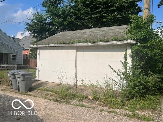 101 E Palmer St, Indianapolis, IN 46225 - photo 3