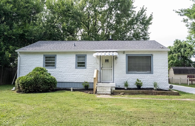 5555 E 23rd St, Indianapolis, IN 46218 - photo 1