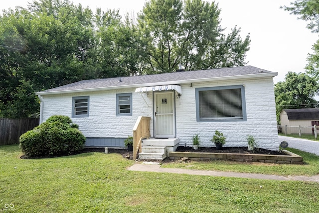 5555 E 23rd St, Indianapolis, IN 46218 - photo 2