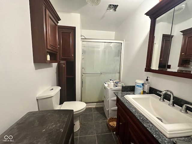 9012 W Evergreen Dr, Columbus, IN 47201 - bathroom featuring vanity, a stall shower, and tile patterned floors