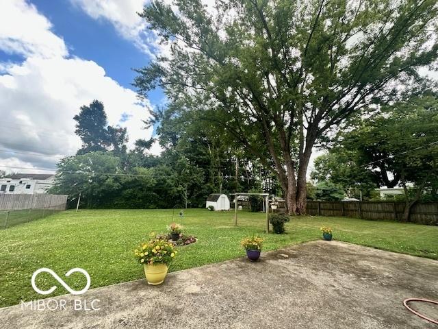 3043 Fairlawn Dr, Columbus, IN 47203 - photo 30