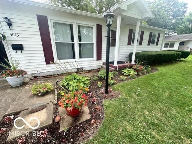 3043 Fairlawn Dr, Columbus, IN 47203 - photo 4