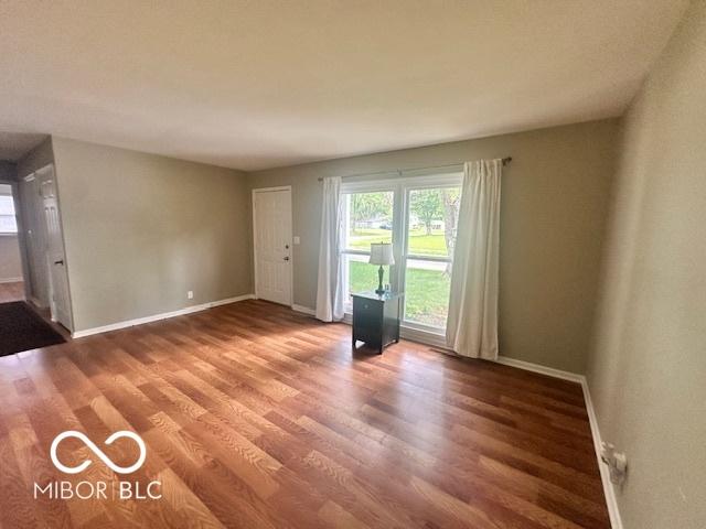 3043 Fairlawn Dr, Columbus, IN 47203 - photo 6