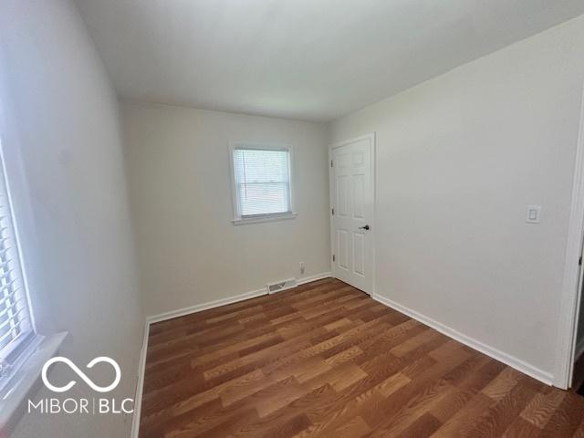3043 Fairlawn Dr, Columbus, IN 47203 - photo 23