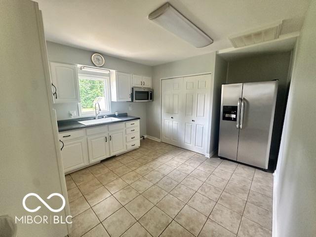 3043 Fairlawn Dr, Columbus, IN 47203 - photo 9