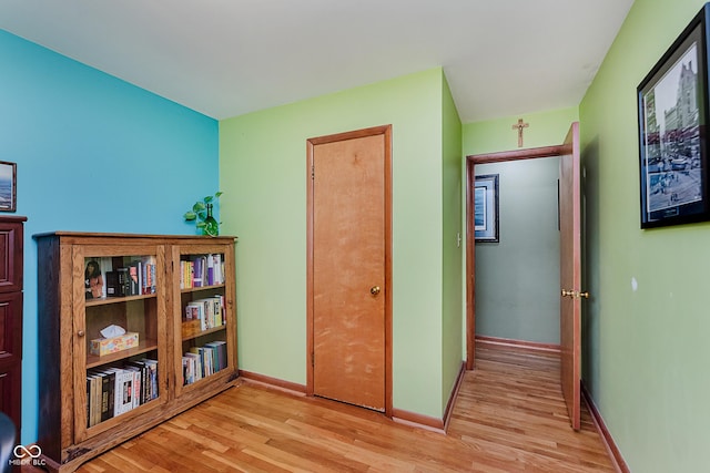 1024 N Audubon Rd, Indianapolis, IN 46219 - photo 21
