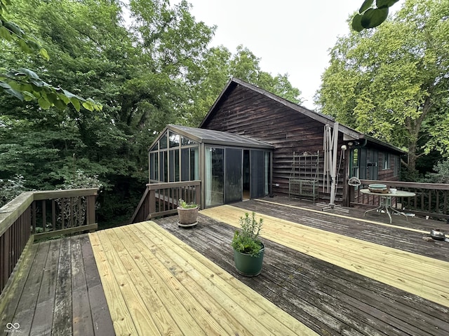 2765 S 1200 E, Zionsville, IN 46077 - wooden terrace with a sunroom