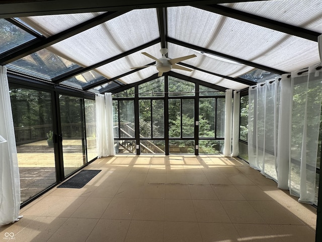 2765 S 1200 E, Zionsville, IN 46077 - unfurnished sunroom featuring vaulted ceiling and ceiling fan