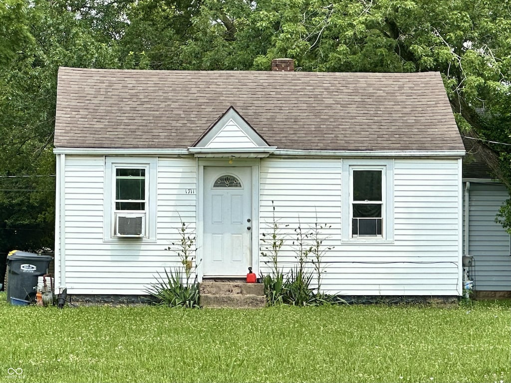 1711 E Lynn St, Anderson, IN 46016 - photo 2