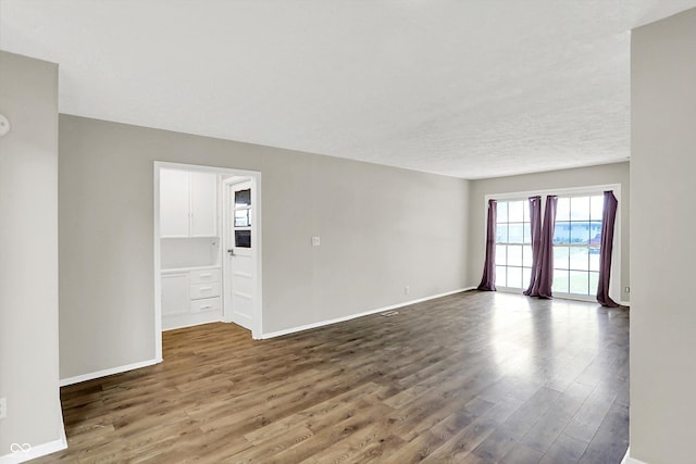 4202 Standish Dr, Indianapolis, IN 46221 - photo 9