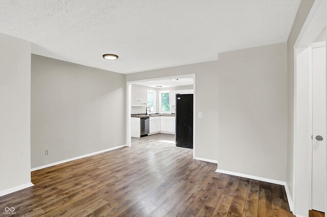 4202 Standish Dr, Indianapolis, IN 46221 - photo 10