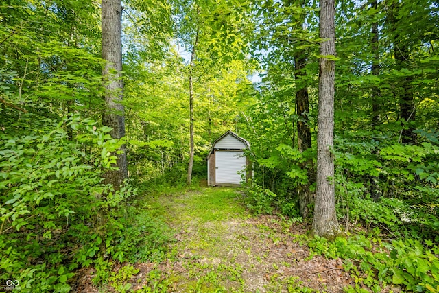 173 W Lakeview Dr, Nineveh, IN 46164 - view of yard with a shed