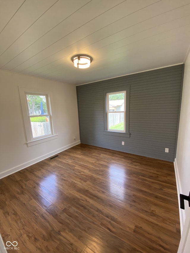 716 N Elm St, Seymour, IN 47274 - photo 11