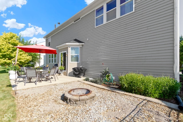 441 Viburnum Run, Westfield, IN 46074 - view of patio / terrace with an outdoor fire pit
