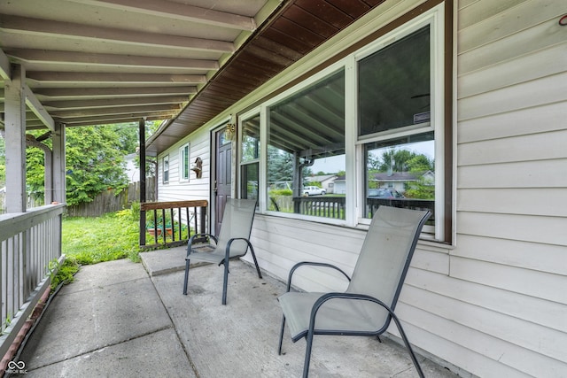 3320 Welch Dr, Indianapolis, IN 46224 - photo 3