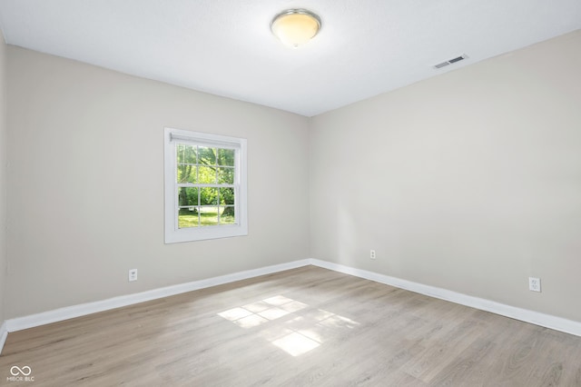 3945 N Ridgeview Dr, Indianapolis, IN 46226 - spare room with wood finished floors and baseboards