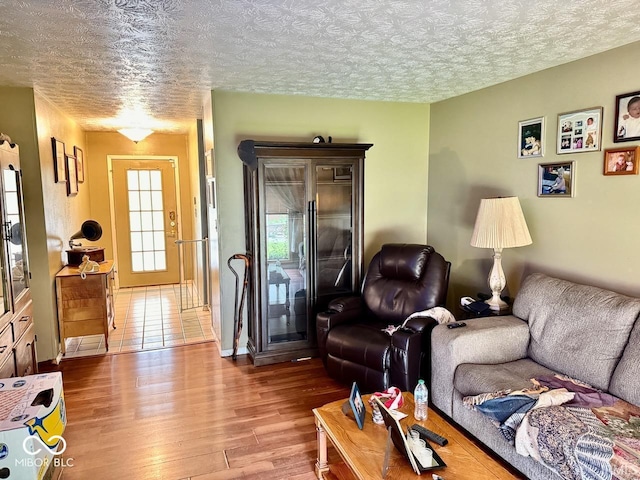 1009 S Buckingham Rd, Yorktown, IN 47396 - photo 8