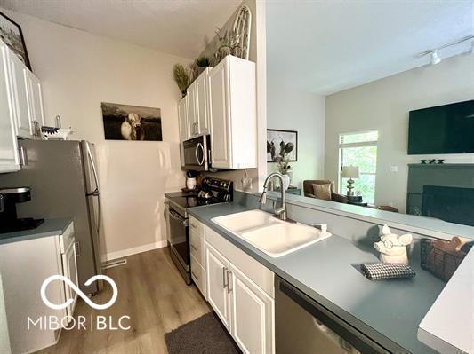 9724 S Bay Pointe Ln, Bloomington, IN 47401 - photo 7