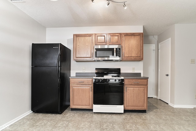 12142 Lindley Dr, Noblesville, IN 46060 - photo 17