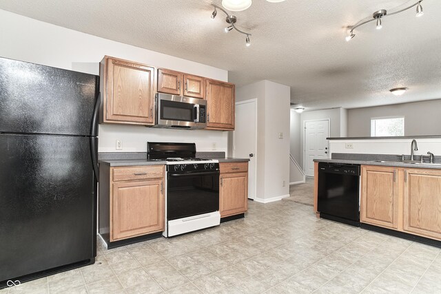 12142 Lindley Dr, Noblesville, IN 46060 - photo 16