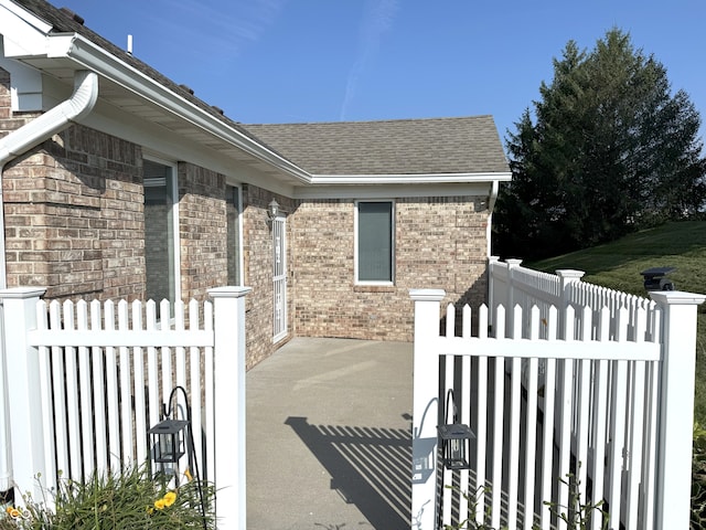 310 Dry Branch Dr, Crawfordsville, IN 47933 - photo 4