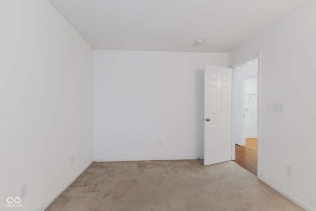 7322 Lattice Dr, Indianapolis, IN 46217 - photo 23