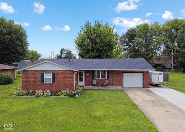 141 Roundelay Dr, Franklin, IN 46131 - photo 1