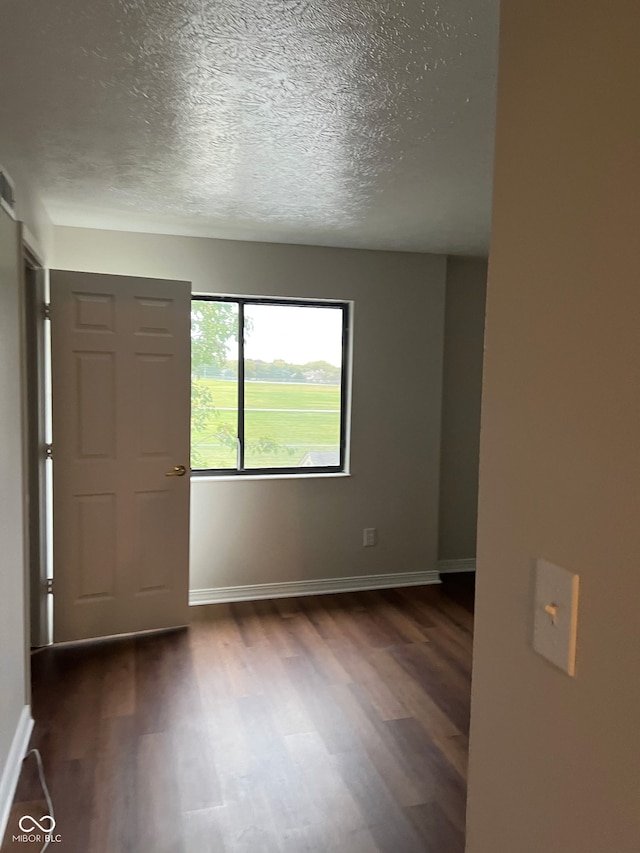 4351 Village Parkway Cir W Unit 11, Indianapolis, IN 46254 - photo 5