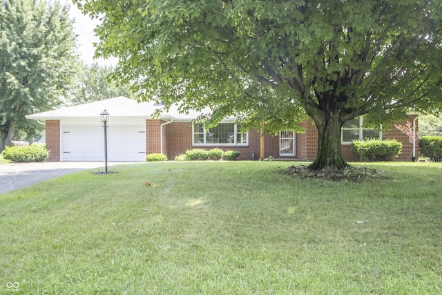 741 Sunset Ln, Fortville, IN 46040 - photo 1