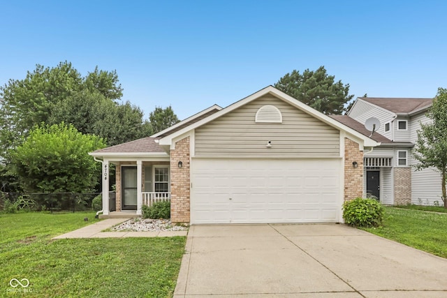 4704 Whitview Ln, Indianapolis, IN 46237 - photo 1