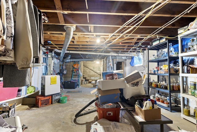 704 W Pearl St, Trafalgar, IN 46181 - photo 22