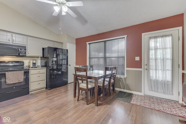 7556 Gunyon Ct, Indianapolis, IN 46237 - photo 12