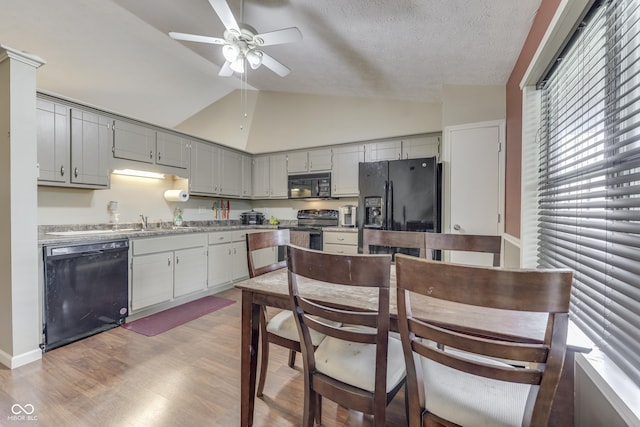 7556 Gunyon Ct, Indianapolis, IN 46237 - photo 13