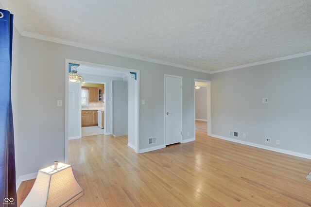 426 N 11th Ave, Beech Grove, IN 46107 - photo 6