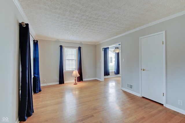 426 N 11th Ave, Beech Grove, IN 46107 - photo 4