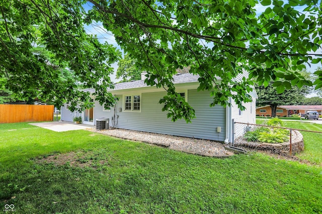 525 Howard Rd, Greenwood, IN 46142 - photo 42