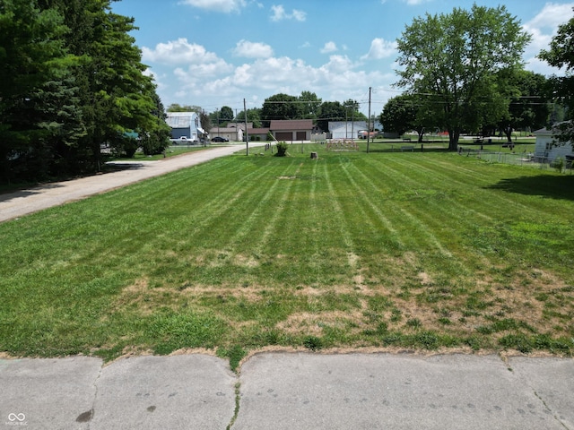 849 N 11th St, Elwood, IN 46036 - photo 5