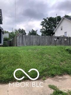 1137 Dawson St, Indianapolis, IN 46203 - photo 1
