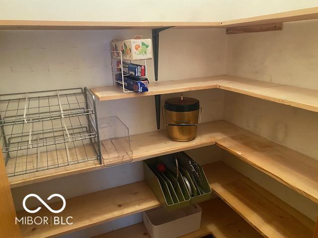 1015 Plaza Dr, Martinsville, IN 46151 - photo 9