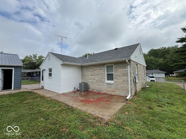 2115 S Manville Rd, Muncie, IN 47302 - photo 21