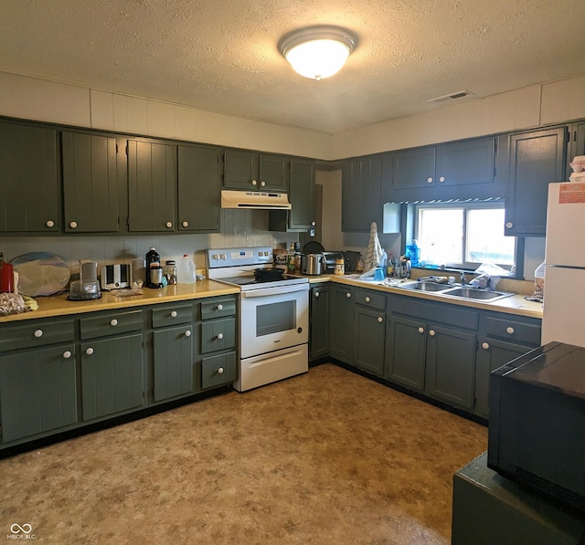 1107 W Jennings St, Rushville, IN 46173 - photo 2