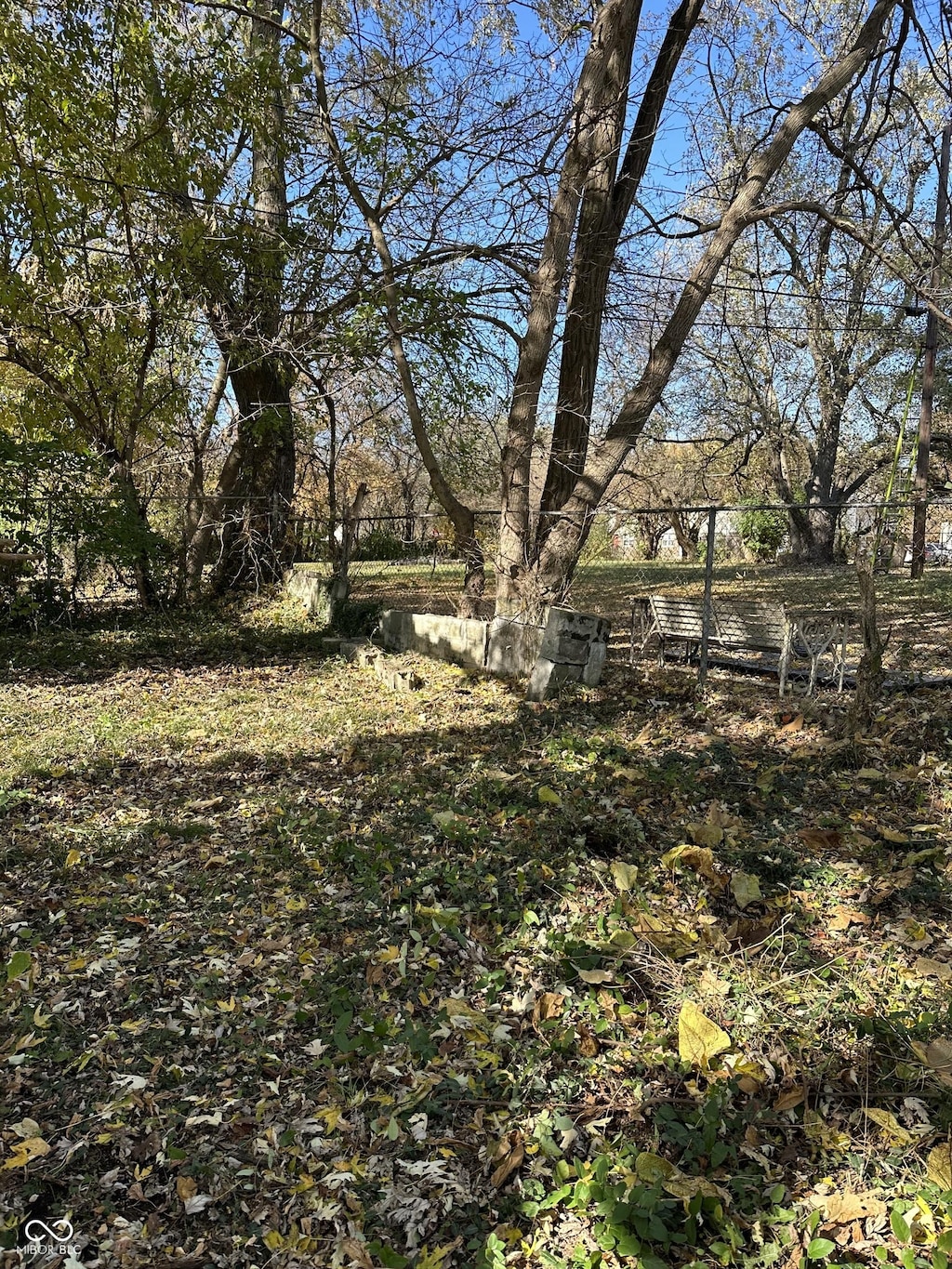 1306 Clyde Ave, Indianapolis, IN 46203 - photo 3