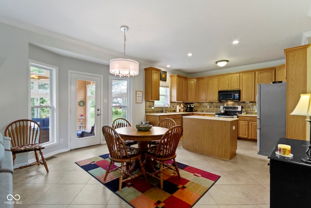 8216 Stones Ferry Rd, Indianapolis, IN 46278 - photo 23