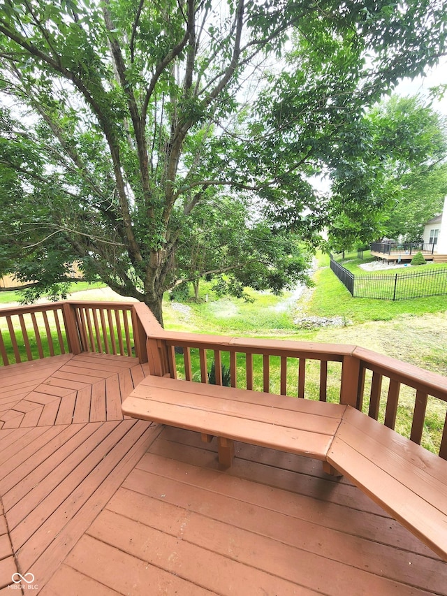 924 Thornwood Dr, Greenwood, IN 46143 - photo 30