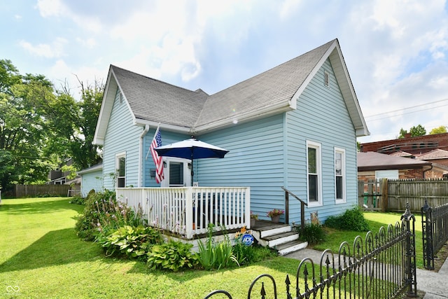 323 S Vine St, Plainfield, IN 46168 - photo 2