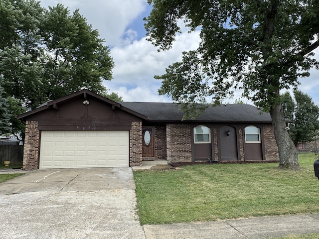 4531 Whirlaway Dr, Indianapolis, IN 46237 - photo 3