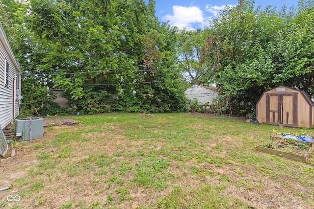 5349 E 19th Pl, Indianapolis, IN 46218 - photo 19