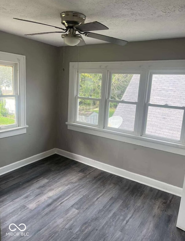 914 N Tuxedo St, Indianapolis, IN 46201 - photo 3