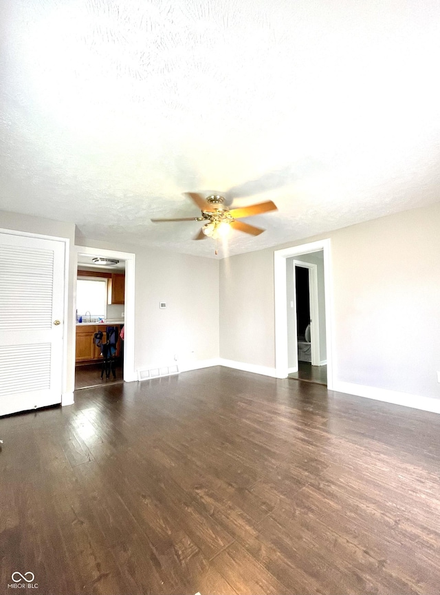 4950 E 18th St, Indianapolis, IN 46218 - photo 14