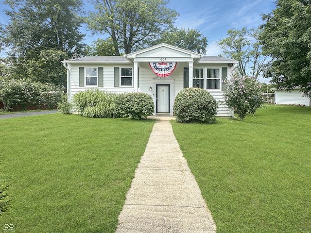 604 Robinson St, Crawfordsville, IN 47933 - photo 1